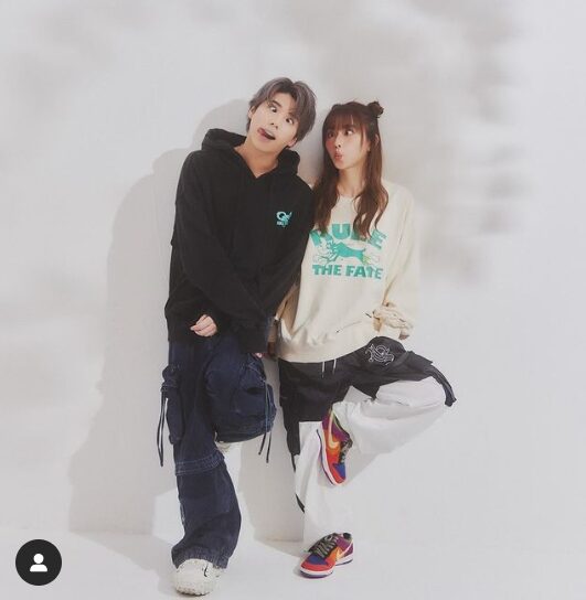 山本舞香　Hiro　インスタ　ツーショット